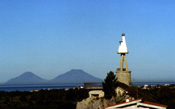 Santuario Maadonnina Rocca di Capri Leone